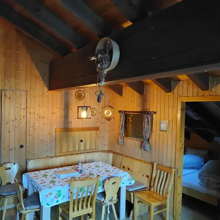Haus Opal,dachwohnung Nr.30 아파트
